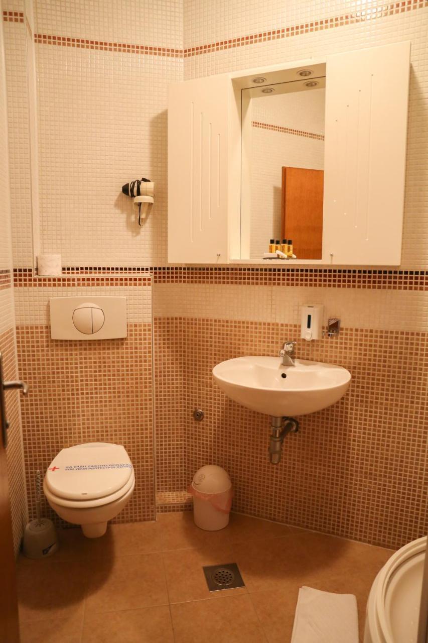 Bed And Breakfast Vijecnica Szarajevó Kültér fotó